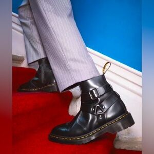 Dr Martens JAIMES LEATHER HARNESS CHELSEA BOOTS NWOT